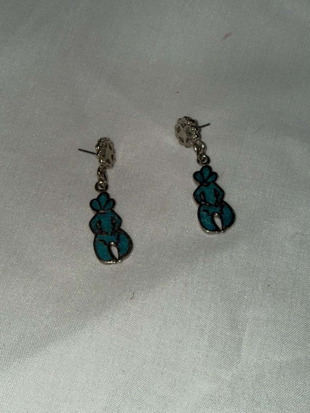 Vintage Turquoise Chip Inlay Dangle Earrings, Southwestern Style Silver Tone